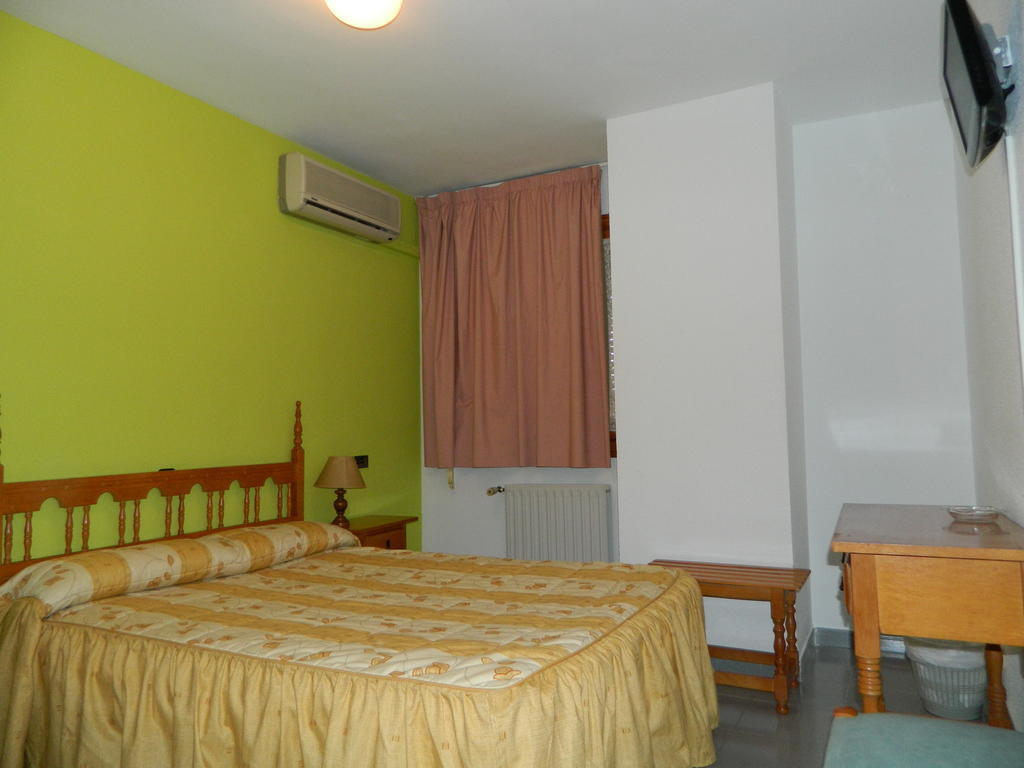 El Sueno Del Infante Hotel Гуадалахара Екстериор снимка
