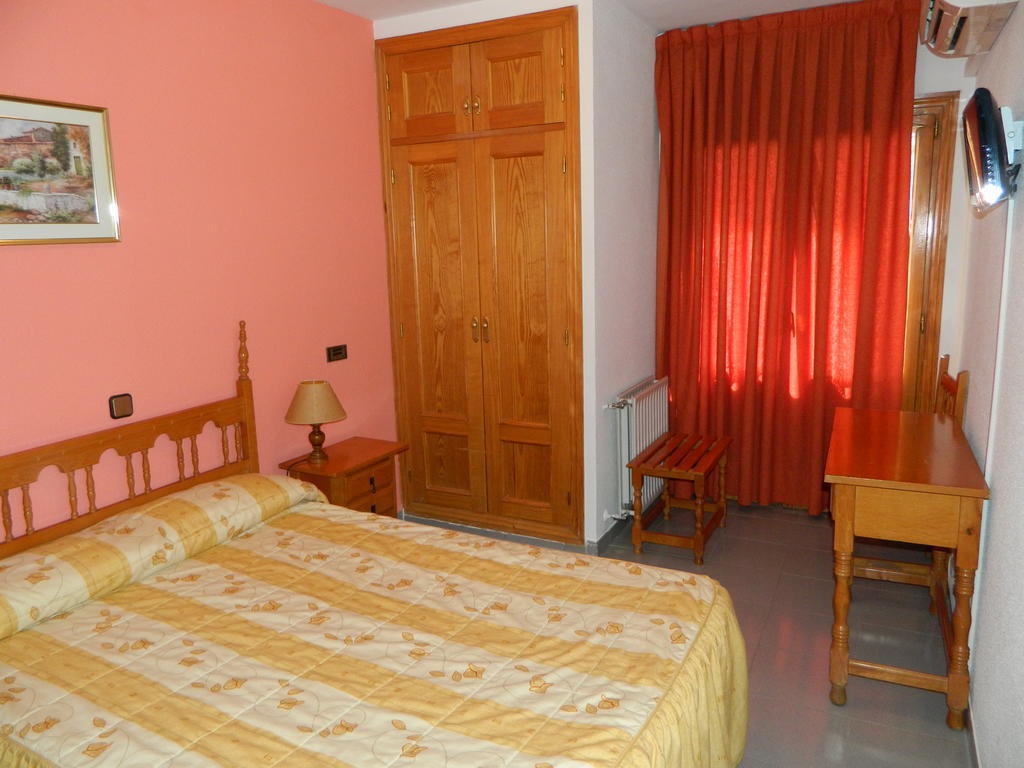 El Sueno Del Infante Hotel Гуадалахара Екстериор снимка